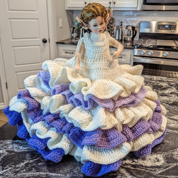 Doll Dress Vintage Handmade Layered/Tiered  Crochet. Doll not included! - Picture 1 of 10